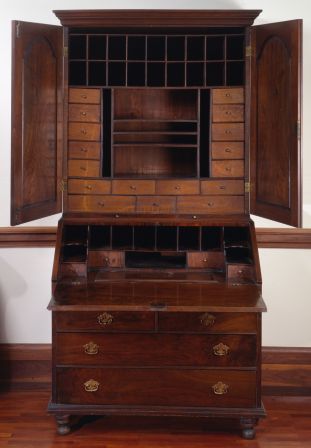 Secretary desk, owned by William Penn. Made in London, after 1710.