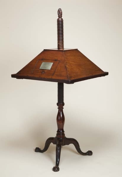 Reading and Writing Stand (Philadelphia, ca. 1770s). Gift of Albanus C. Logan, 1870. Owned by John Dickinson.