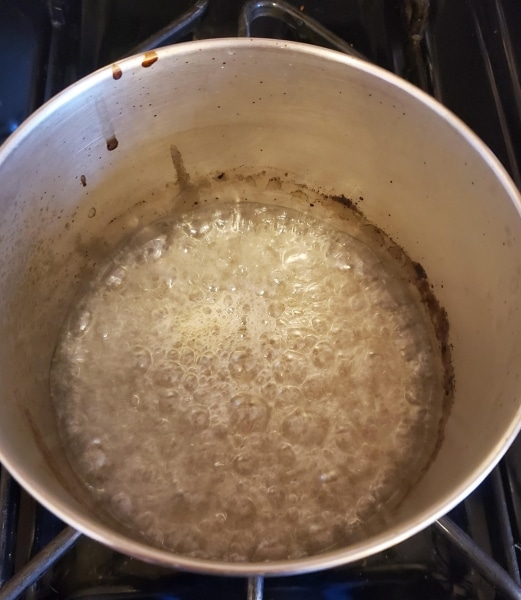 Boiling the syrup base