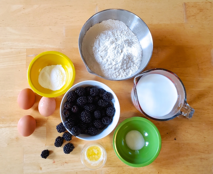 Blackberry pudding ingredients